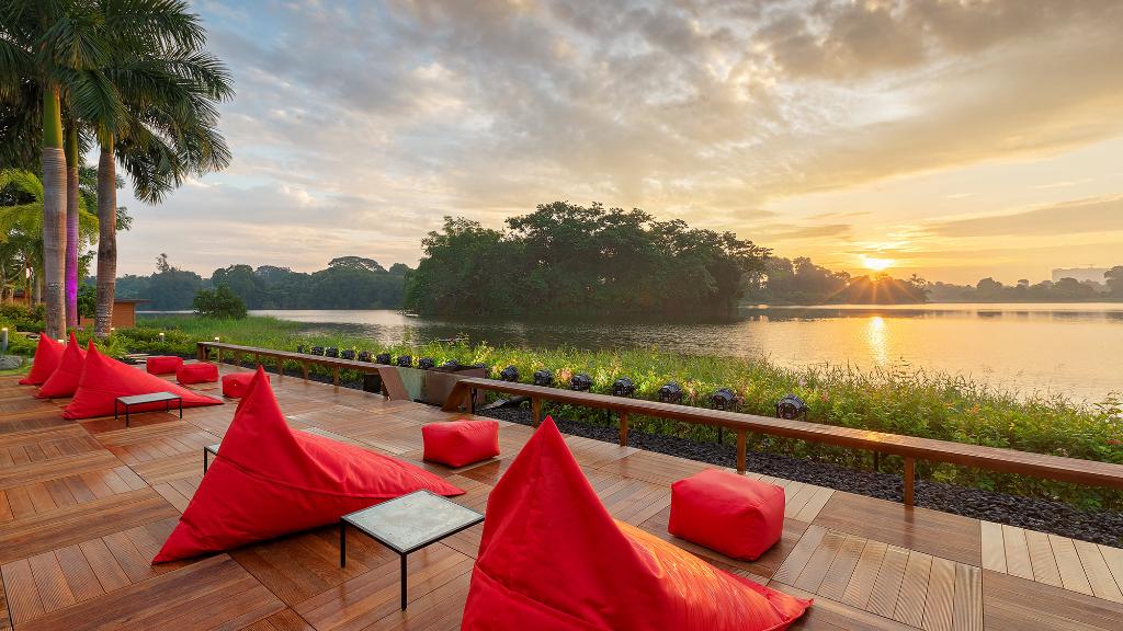 LOTTE HOTEL YANGON Poolside